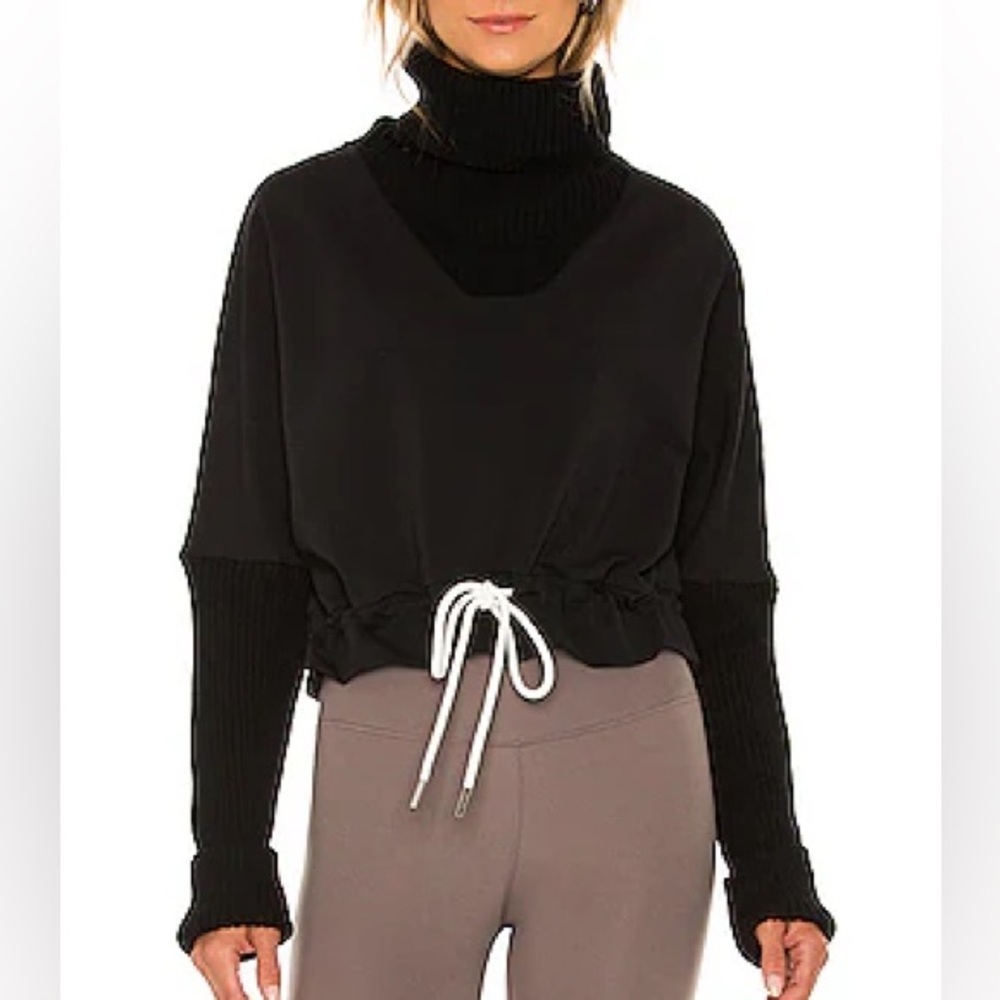 Varley Britannia Black Sweatshirt Size Medium Pullover Ribbed Sweater Turtleneck
